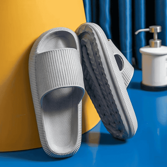 StrideOn Men Flops™