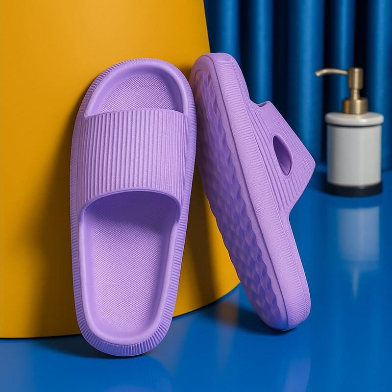 StrideOn Women Flops™